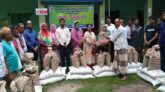 আলমডাঙ্গায় কৃষকদের মাঝে বিনামূল্যে বীজ ও সার সহায়তা প্রদান